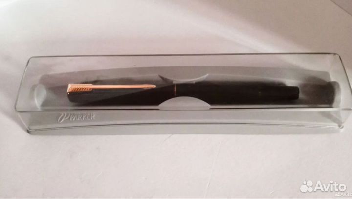 Перьевая ручка parker