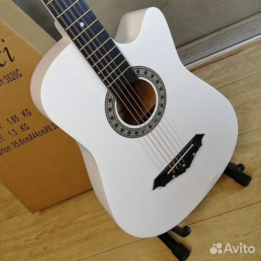 Гитара новая акустическая