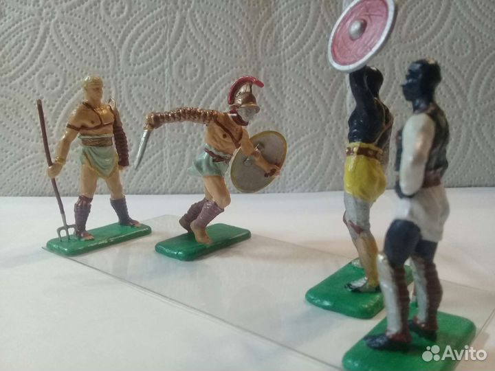 1 - 32. Гладиаторы. italeri
