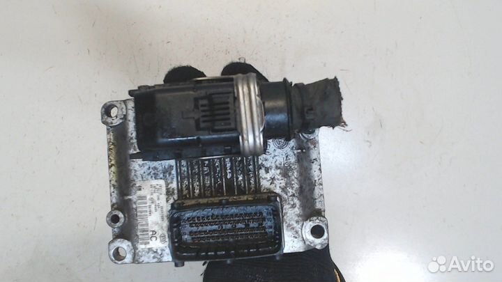 Блок управления двигателем Opel Vectra B, 2001