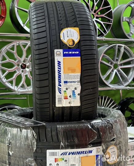 Winrun R330 315/30 R22