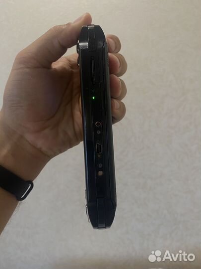 Продам Sony PSP e1008 Street + 2 игры в подарок