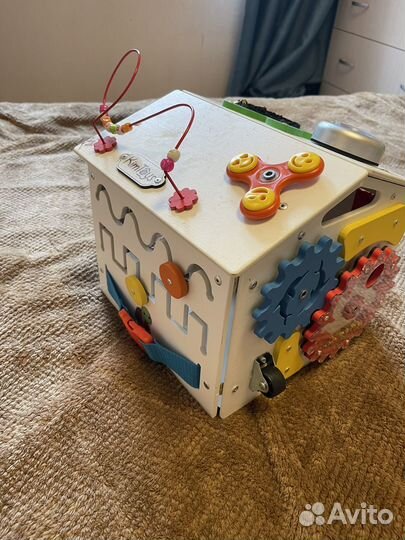 Бизиборд бизидом