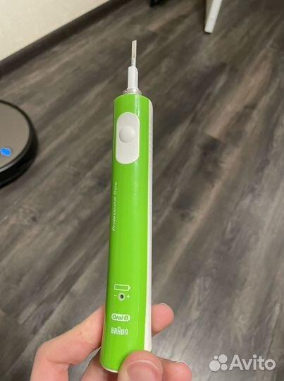 Зубная щетка braun oral b