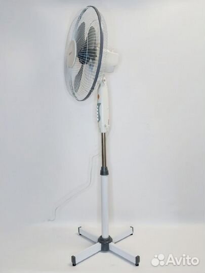 Вентилятор напольный Saturn