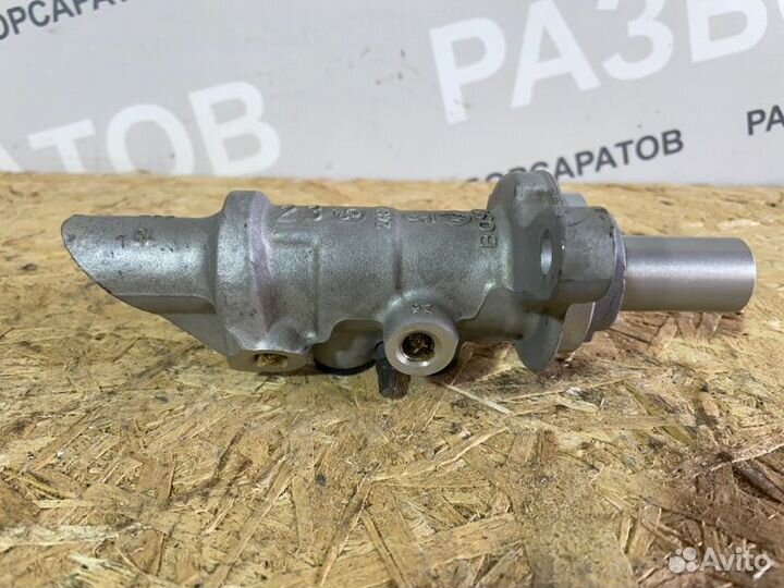 Цилиндр тормозной главный Renault Megan Iii