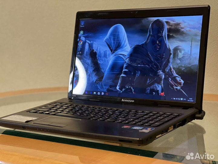 Lenovo G570 i3 состояние отличное