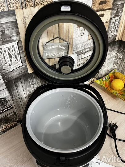 Мультиварка polaris