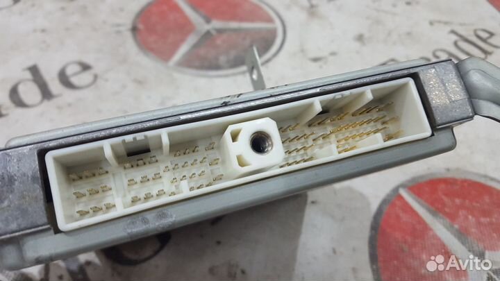 Блок управления двигателем RD28ETI Safari, Y61