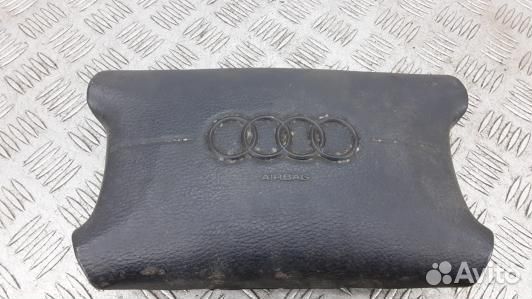 Подушка безопасности водителя audi A6 C4 (9SE19J30