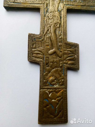 Крест-распятие меднолитой 18-19 век. Эмали
