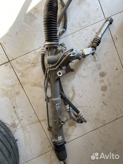 Рулевая рейка Mercedes w221