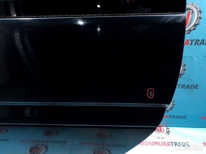 Дверь боковая задняя левая Mitsubishi Delica PD6W