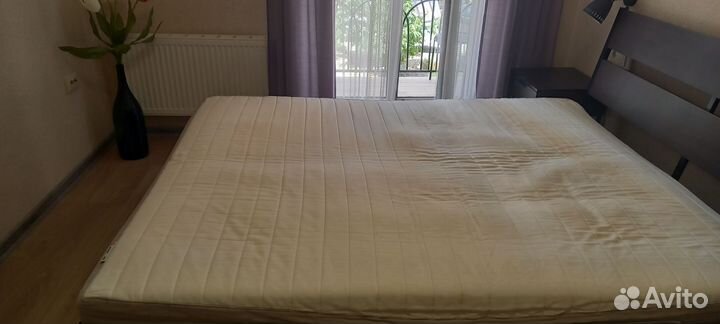 Матрас 160х200 бу