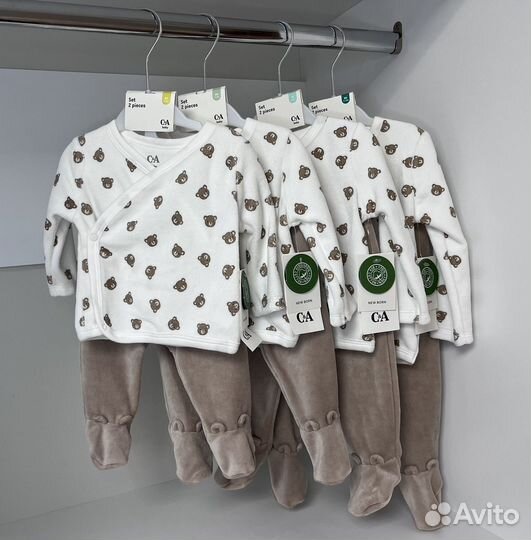 Комплекты одежды для малышей листай. C&A, H&M