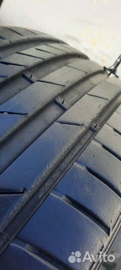 Kumho Ecsta PS71 225/35 R20 90Y