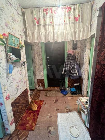 3-к. квартира, 60 м², 1/2 эт.