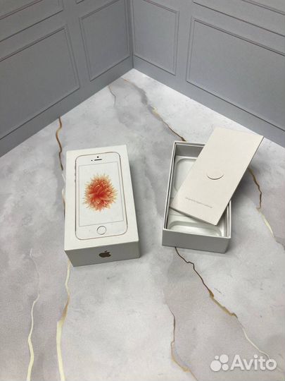 Коробка от Apple iPhone SE 2016 Rose Gold 64GB