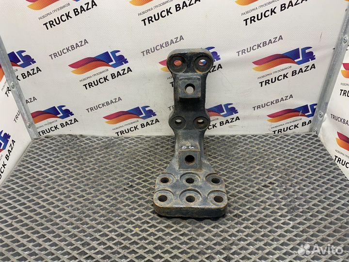 41022894 Кронштейн реактивной тяги