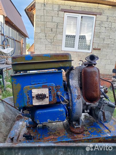 Бензогенератор