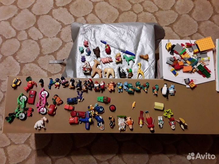 Игрушки из киндера 90х