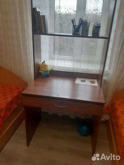 Детский письменный стол бу