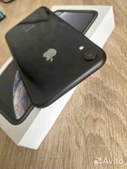 iPhone Xr, 128 ГБ