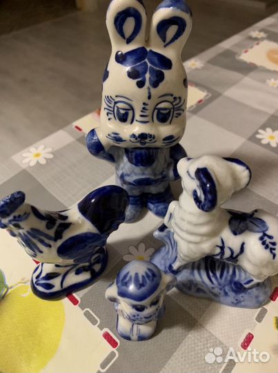 Фарфоровые статуэтки