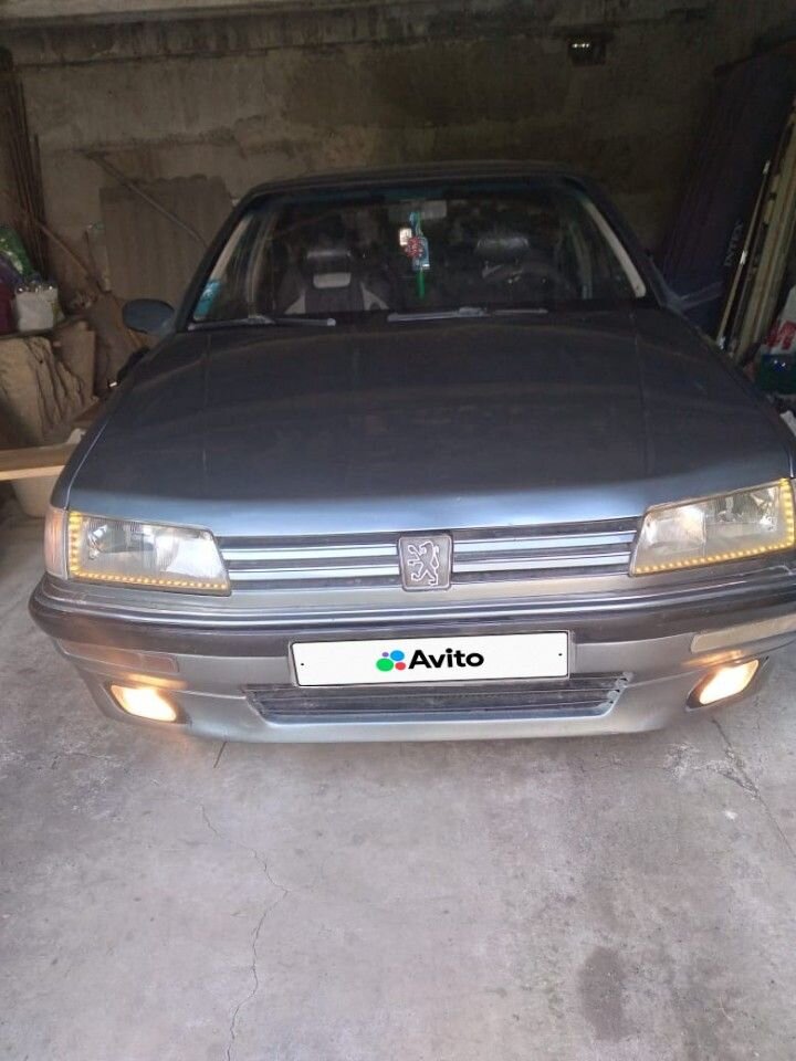 Peugeot 605