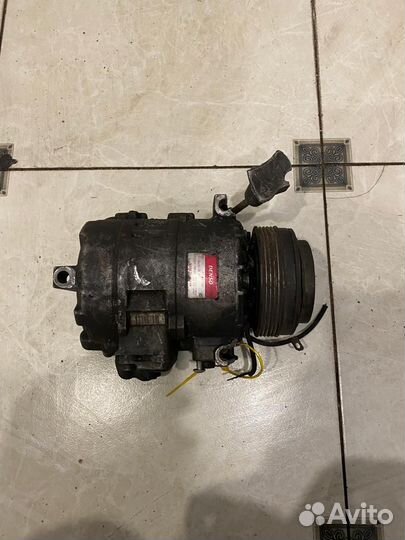Компрессор кондиционера BMW E39
