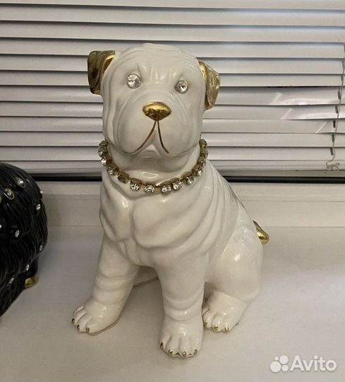 Статуэтки фарфоровые