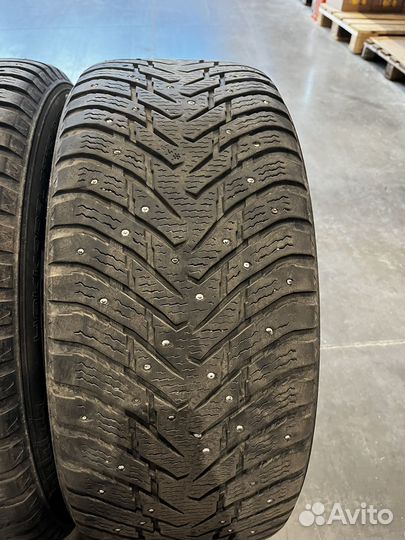 Nokian Tyres Hakkapeliitta 8 SUV 255/55 R18 110