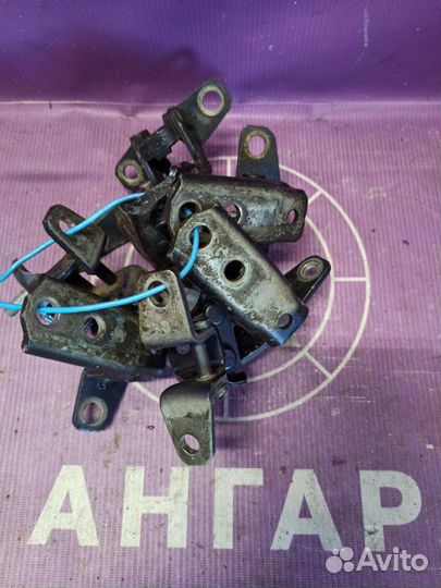 Петля двери Citroen C Crosser EP DW12 2008