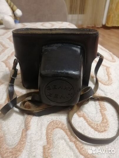 Пленочный фотоаппарат Зенит Е