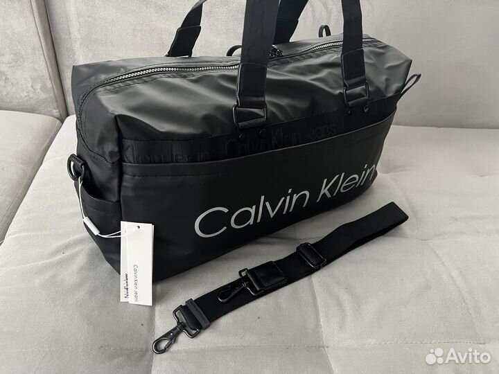 Сумка спортивная дорожная Calvin Klein