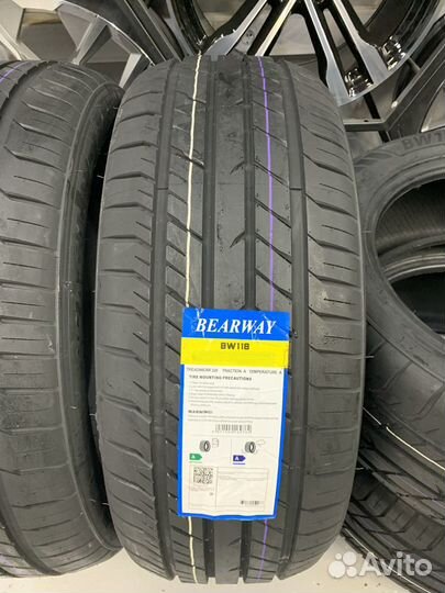 Bearway BW118 295/40 R20 110W