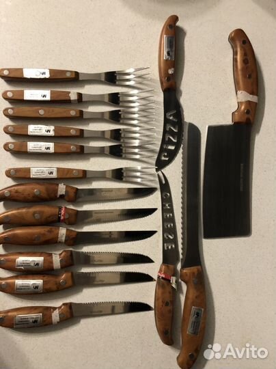 Набор для барбекю (ножи и вилки )