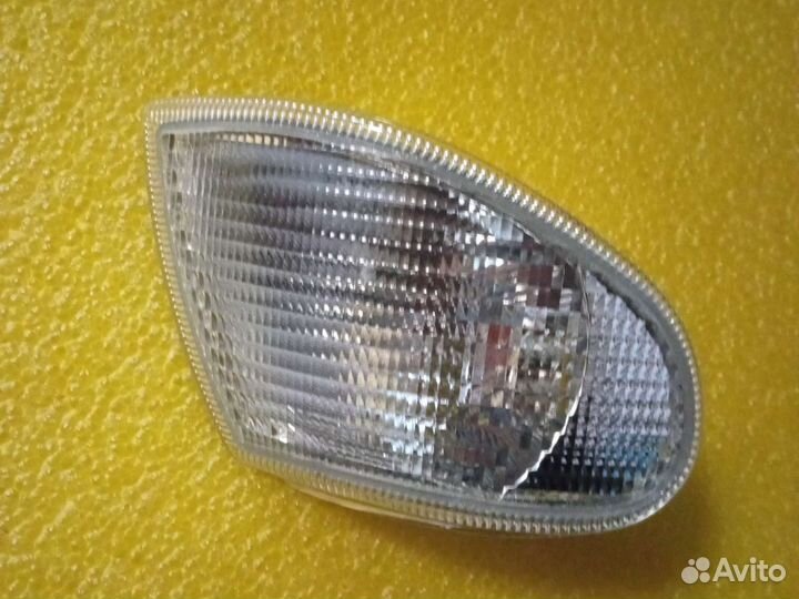 Указатель поворота правый ваз 2114 2115 белый