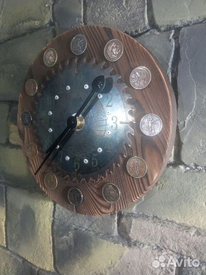 Часы настенные