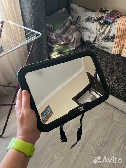 Зеркало для наблюдения за ребенком