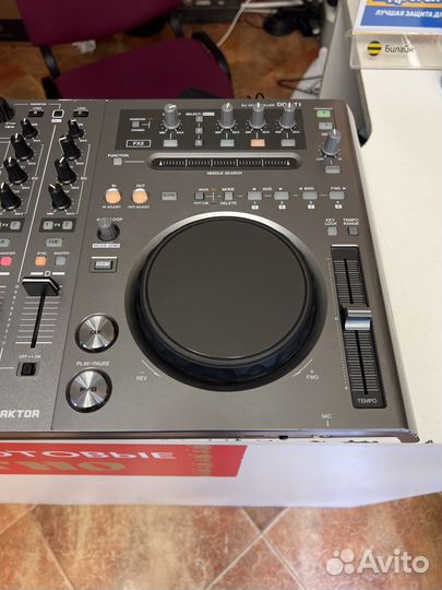 Dj контролер Pioneer DDJ-T1