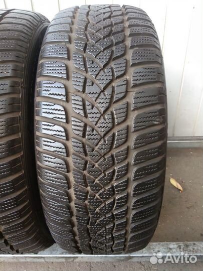 Goodyear UltraGrip Performance 2 225/50 R17