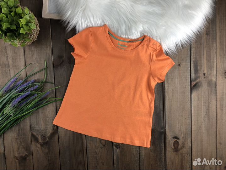 Футболка оранжевая для девочи Lupilu