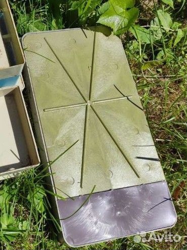 Поилки, кормушки для пчел 6 штук