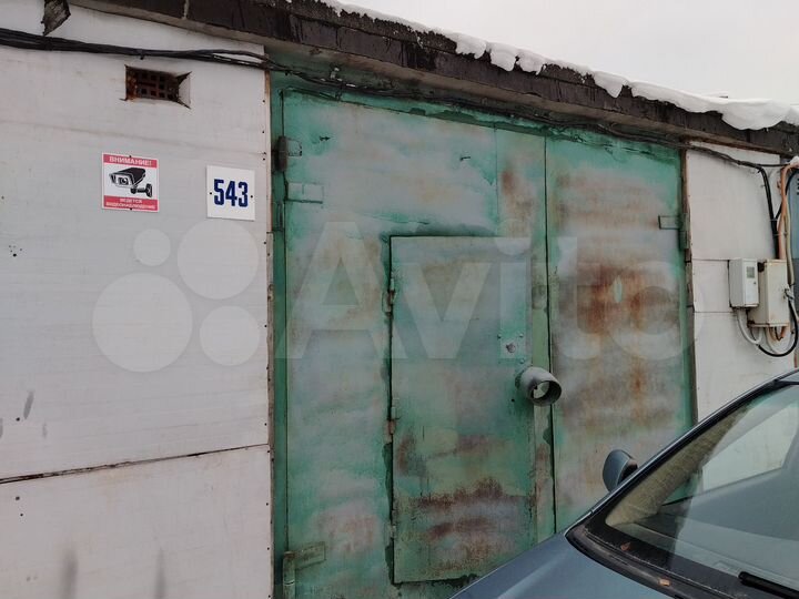 Гараж, > 30 м²