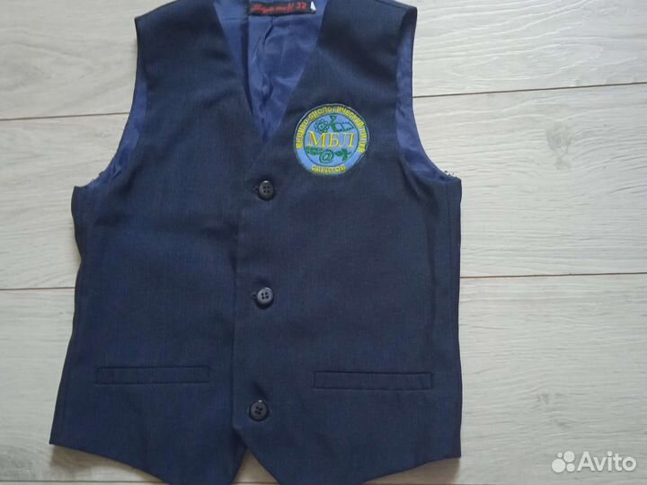 Жилетка школьная + брюки