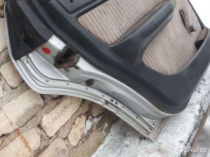 Задняя левая дверь ауди а6 с4