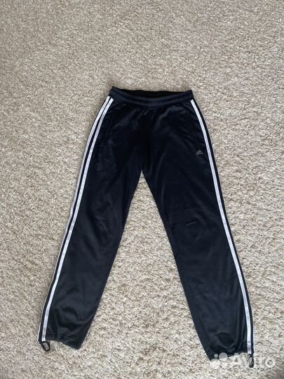 Спортивный костюм adidas