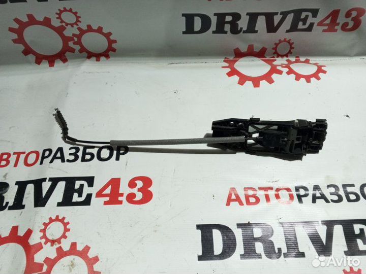 Ручка двери внешняя передняя правая Volkswagen