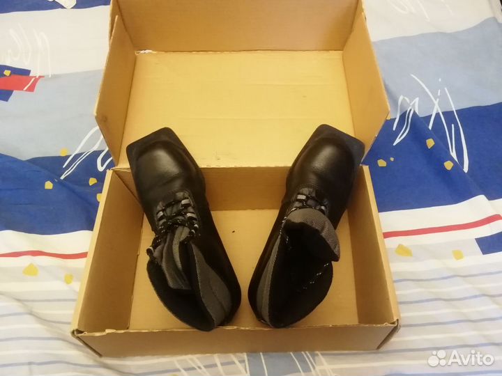 Лыжные ботинки motor кожаные